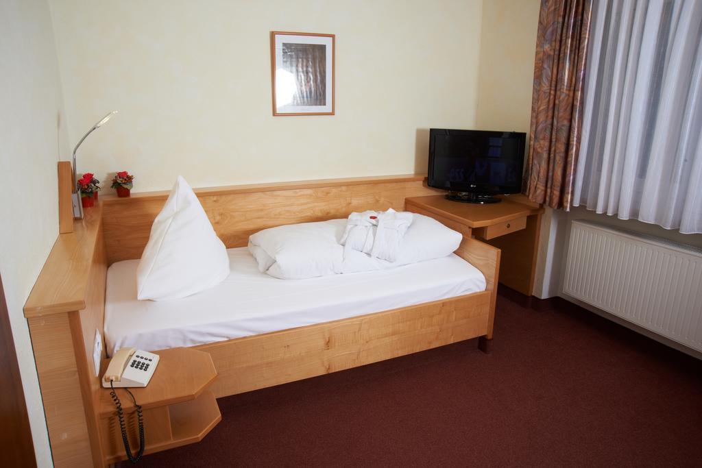 Hotel Cebulj Bad Wörishofen Rom bilde